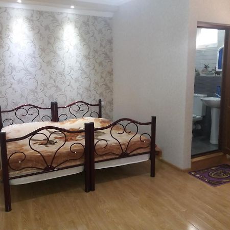 Guest House Darejani คูทายสิ ภายนอก รูปภาพ