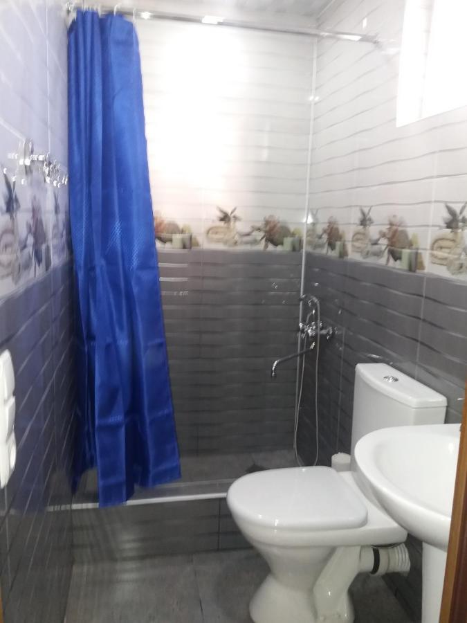 Guest House Darejani คูทายสิ ภายนอก รูปภาพ