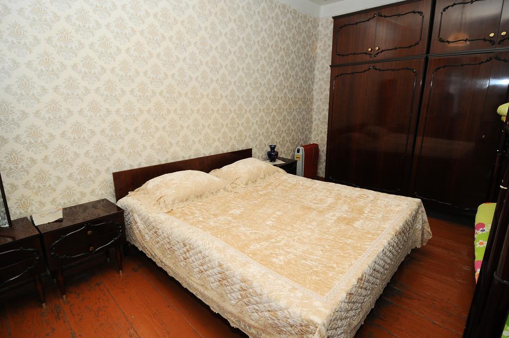 Guest House Darejani คูทายสิ ภายนอก รูปภาพ